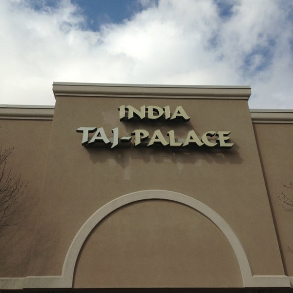 Photo taken at India Taj Palace by LLCoolShaun on 1/27/2013