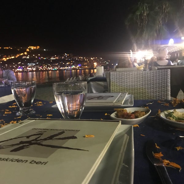 รูปภาพถ่ายที่ Öztürk Kolcuoğlu Ocakbaşı Restaurant โดย Tuğba G. เมื่อ 10/27/2017
