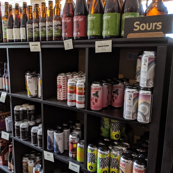 Photo taken at The Portland Beer Hub by Brendan C. on 5/25/2019