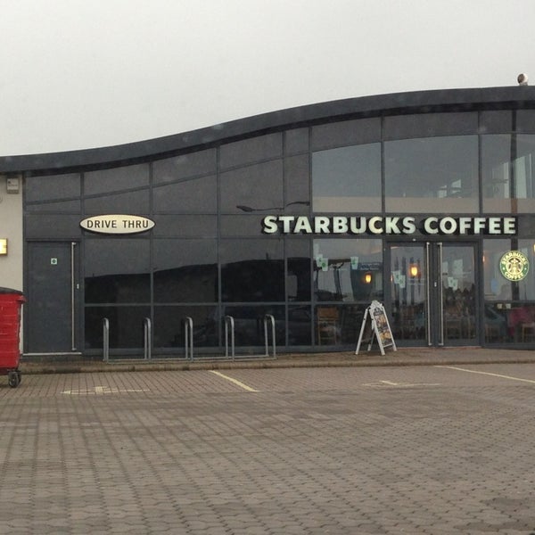 Starbucks Cardiff International Sports Village 36 dicas