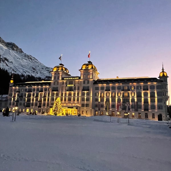 Foto tomada en Kempinski Grand Hotel des Bains  por Gabor K. el 1/19/2022