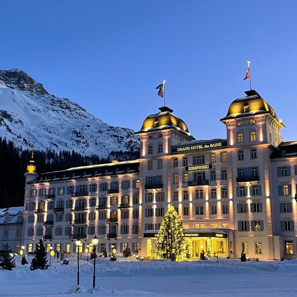 1/19/2022 tarihinde Gabor K.ziyaretçi tarafından Kempinski Grand Hotel des Bains'de çekilen fotoğraf
