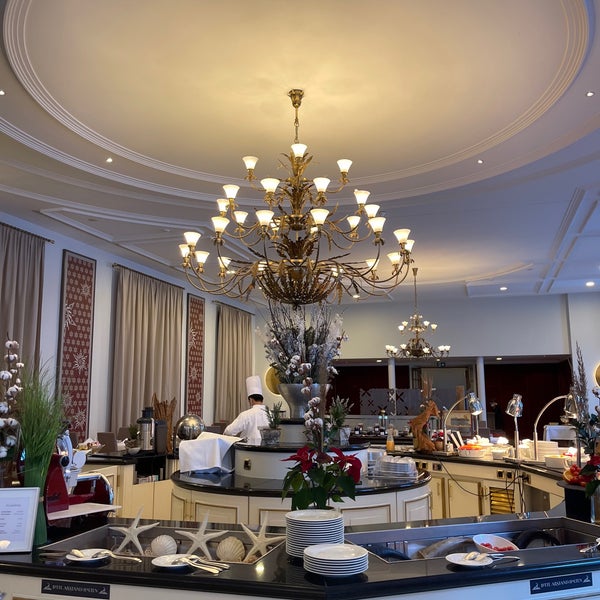 Foto scattata a Kempinski Grand Hotel des Bains da Gabor K. il 1/19/2022