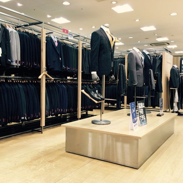 The Suit Company 名古屋栄店 Tienda De Hombres En 名古屋市