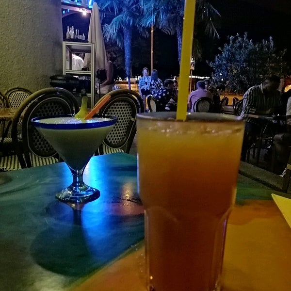 Viva Cantina Mexicana Bar 7 tips