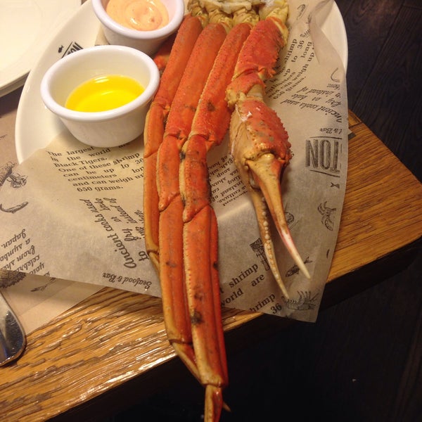 Photo taken at Boston Seafood &amp; Bar by Anna P. on 8/18/2015