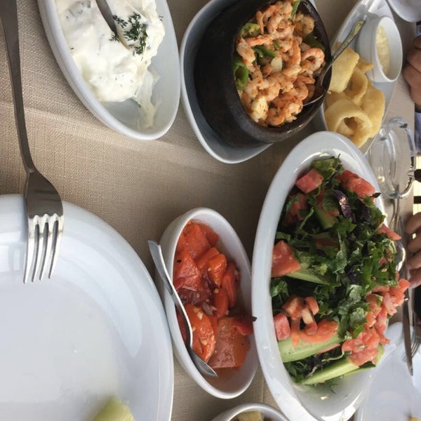 Photo taken at Ada Balık Restaurant by Mehtap Ö. on 7/22/2018