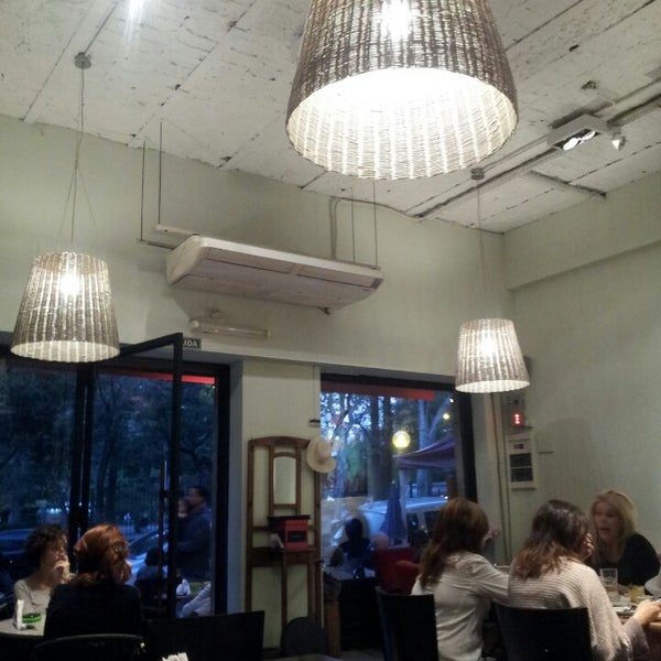 джоли бистро