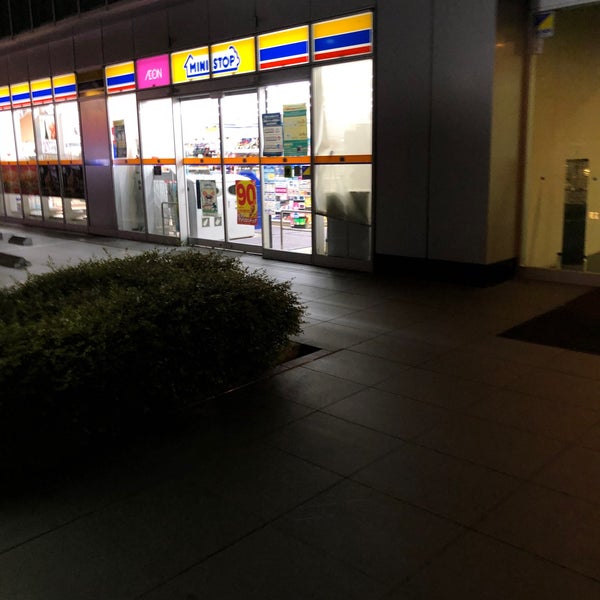 Fotos En ミニストップ 仙台新寺1丁目 Tienda De Autoservicio En 仙台市