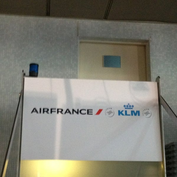 Air France/KLM Checkin Airport Ticket Counter in Lisbon