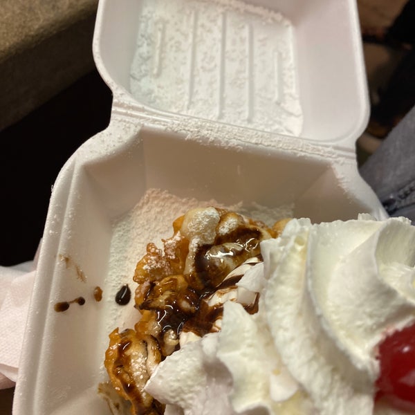 Sugar Shack Ice Cream Parlor in Chicago