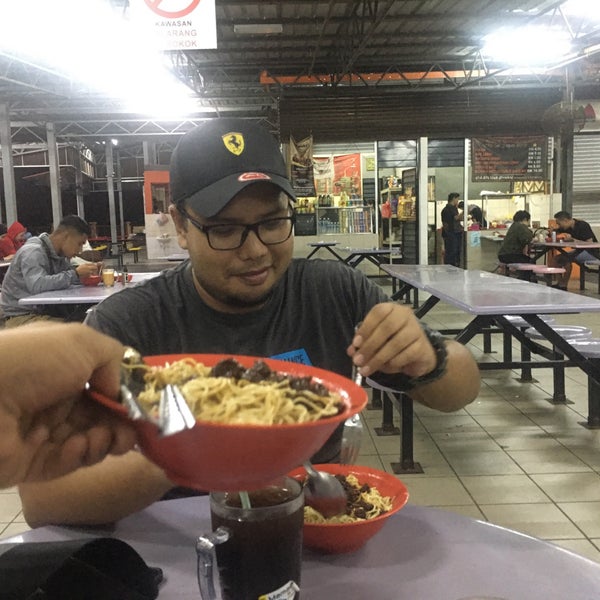 Photos At Mee Kolok Mangkuk Merah 16 Tips From 940 Visitors