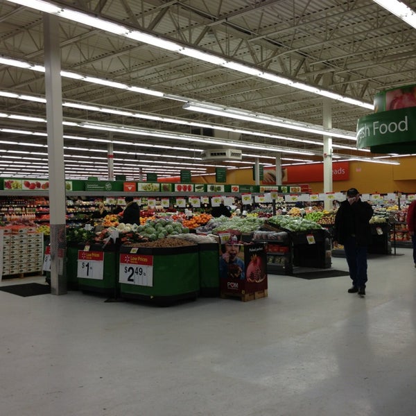 Photos at Walmart Thunder Bay, ON
