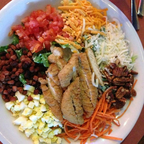 Boston Pizza Thunder Bay, ON