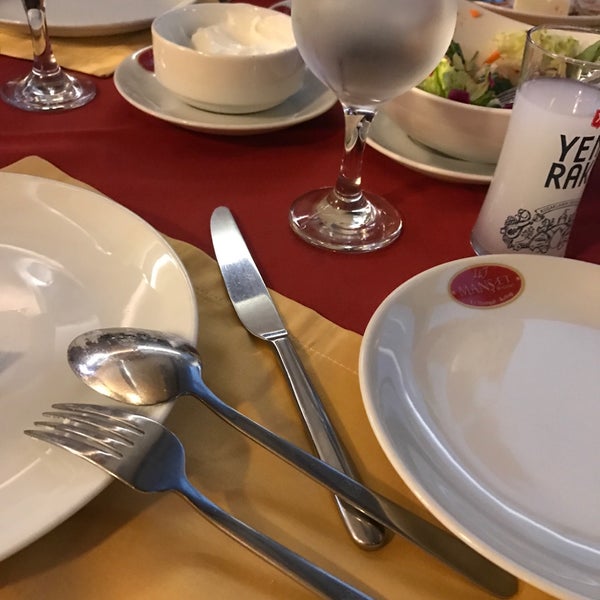 Foto diambil di HT Manş-Et Restaurant oleh Ozan S. pada 3/2/2017