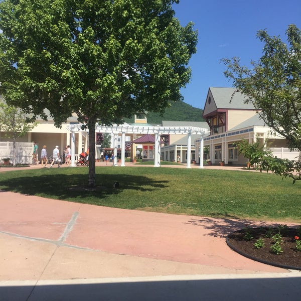Photo taken at Settlers Green Outlet Village by Mark on 6/25/2016