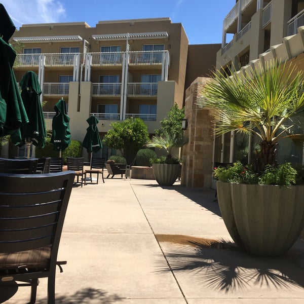 รูปภาพถ่ายที่ JW Marriott Phoenix Desert Ridge Resort &amp; Spa โดย Mark เมื่อ 8/8/2019