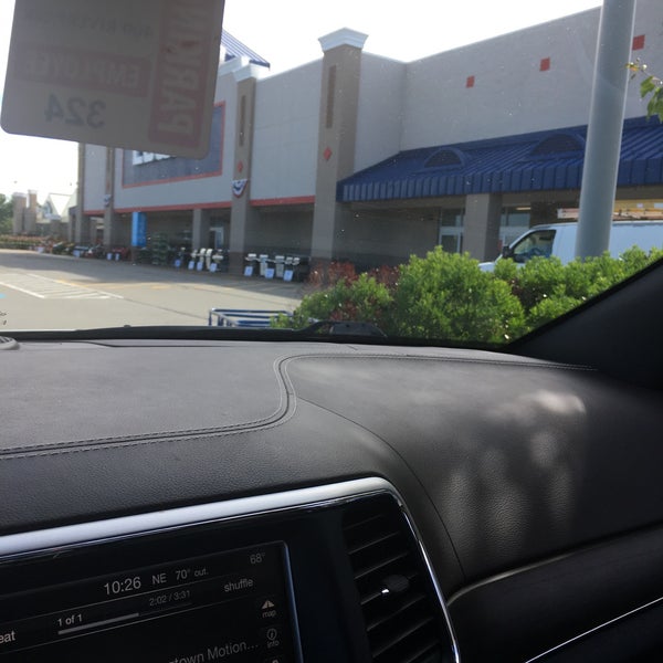 Lowe's - Rochester, NH
