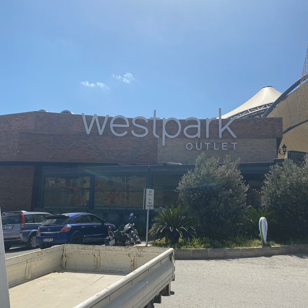 Photo taken at Westpark Outlet by Cenk T. on 4/10/2022