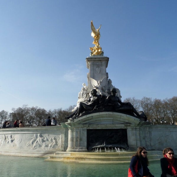 Queen Victoria РІ РЇР»С‚Рµ
