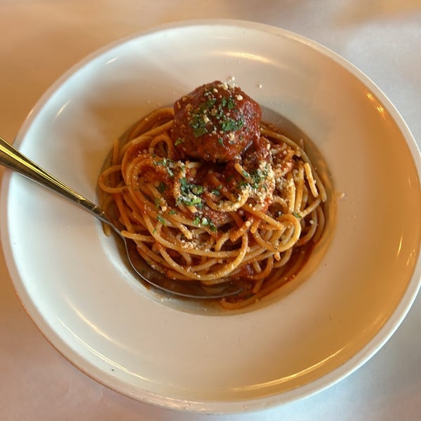 รูปภาพถ่ายที่ Nora&#39;s Italian Cuisine โดย Daniel C. เมื่อ 12/11/2023