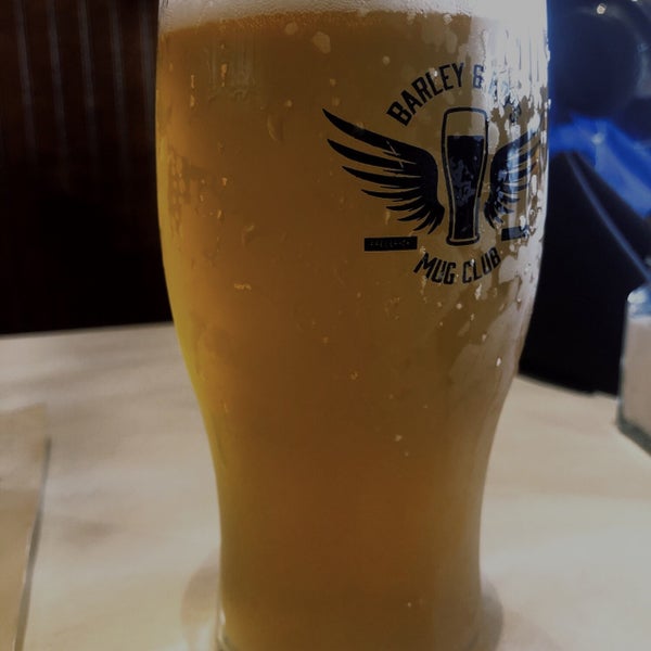 Photo prise au Barley And Hops Grill &amp; Microbrewery par Kevin S. le8/21/2019