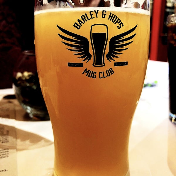 Photo taken at Barley And Hops Grill &amp; Microbrewery by Kevin S. on 12/1/2018