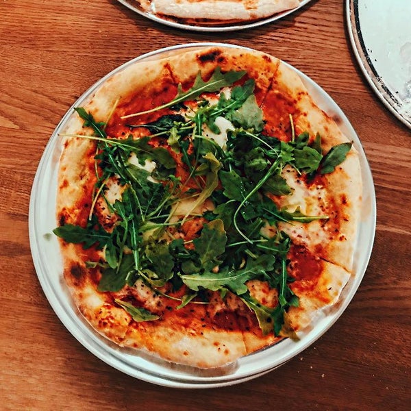 รูปภาพถ่ายที่ Pizza Pazza โดย Pizza Pazza เมื่อ 8/27/2017