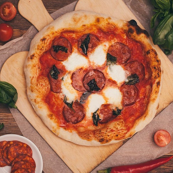 11/5/2017 tarihinde Pizza Pazzaziyaretçi tarafından Pizza Pazza'de çekilen fotoğraf