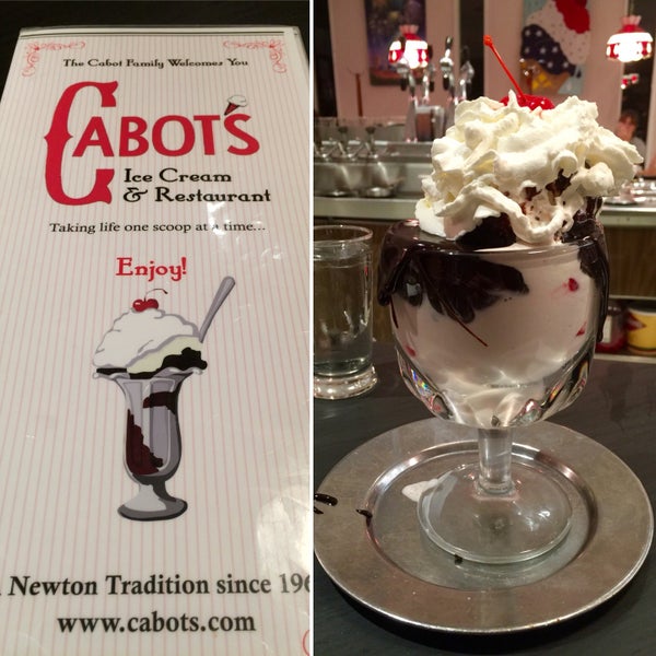 Снимок сделан в Cabot&#39;s Ice Cream &amp; Restaurant пользователем David K. 6/18/2016