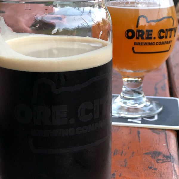 Foto diambil di Oregon City Brewing Company oleh Brandy J. pada 8/5/2019