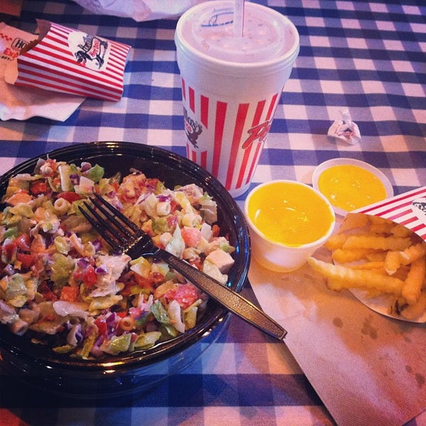 Photo taken at Portillo&#39;s by Annee G. on 3/2/2013