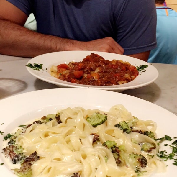 Chill/casual pasta spot. Pasta is 👌🏾👌🏾👌🏾(and I've lived in the North End in Boston - google it if you don't know!). Our plates below and a large beer was 19.30!