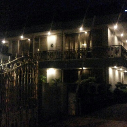 levis janakpuri district centre