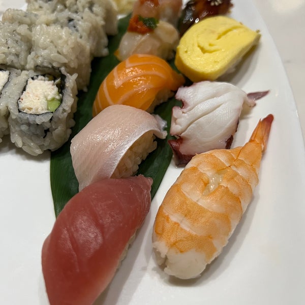 Bad sushi rice. Mushy. Any strip mall has better sushi