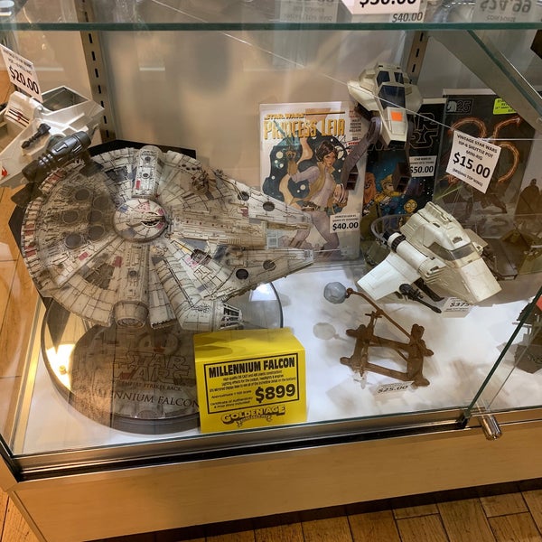 Photo taken at Golden Age Collectables by Robin W. on 6/26/2019
