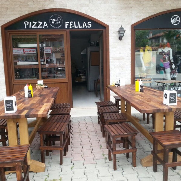 Photo taken at Pizza Fellas by Melis K. on 5/23/2016
