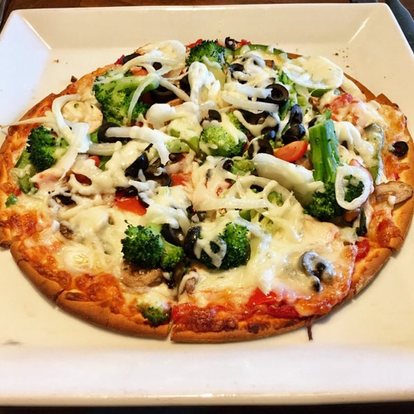 10' gluten free Veggie Lover pizza