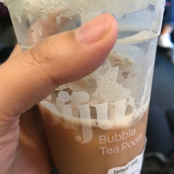1/27/2018にFionaがBiju Bubble Tea Roomで撮った写真