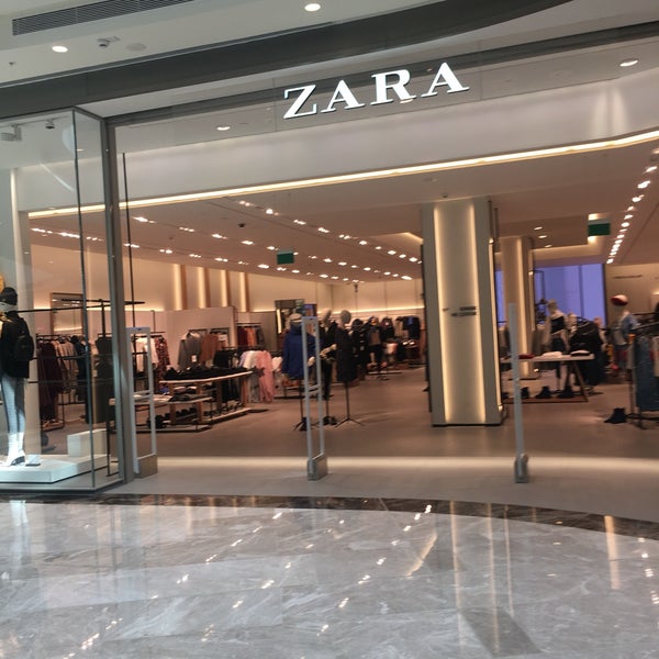 photos at zara clothing store in sariyer