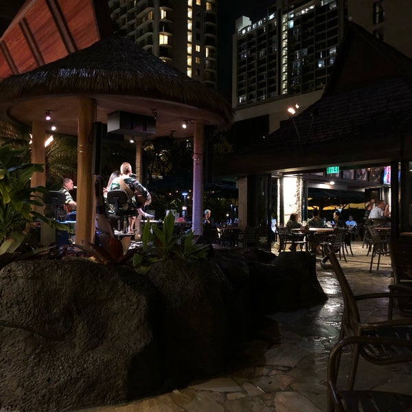 Fotos en Kani Ka Pila Grille Waikiki 21 tips de 910 visitantes