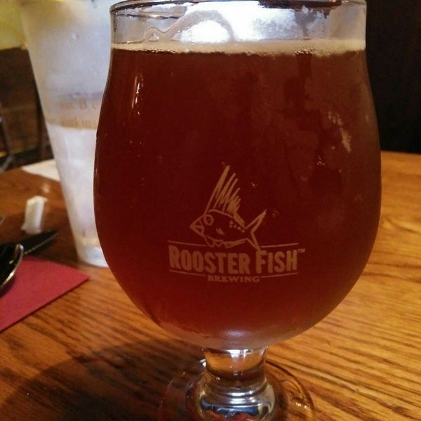 Photo taken at Rooster Fish Brewing Pub by Matt L. on 9/16/2017