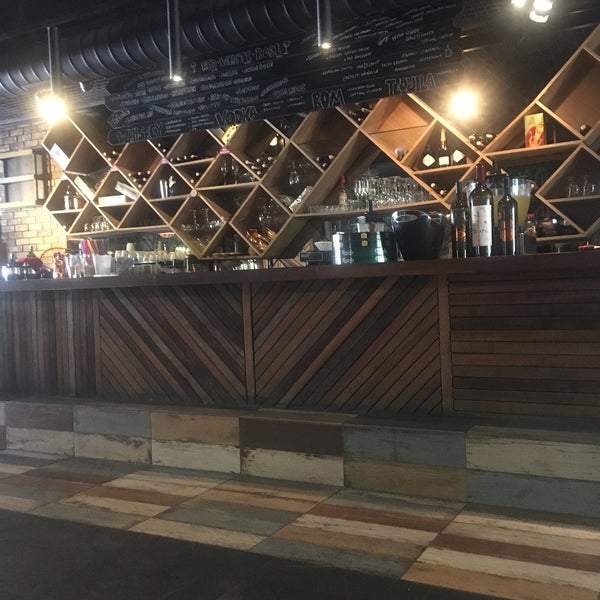 Foto tirada no(a) hoUse Lounge Bar por Cctaner em 7/10/2018