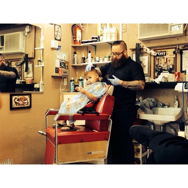 6/14/2014にDJ d.がLiberty Barber Shopで撮った写真