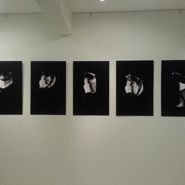 Photo taken at Mine Sanat Galerisi by Başak T. on 7/2/2014