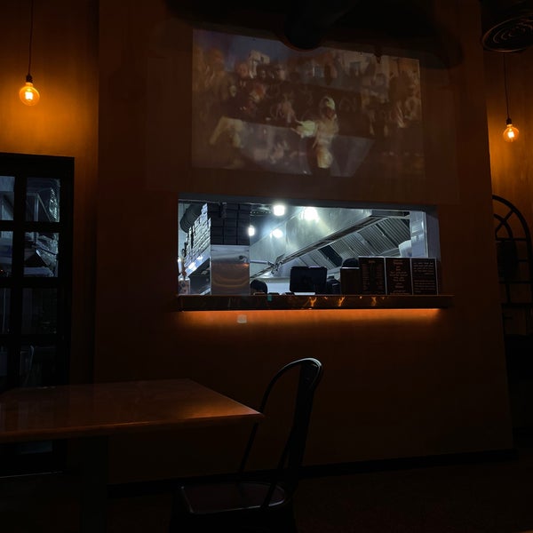 5/10/2022 tarihinde Abdulelah AlRajhiziyaretçi tarafından OPAQ Eatery'de çekilen fotoğraf