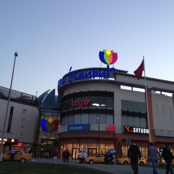 4/29/2013にSoNeRがForum İstanbulで撮った写真