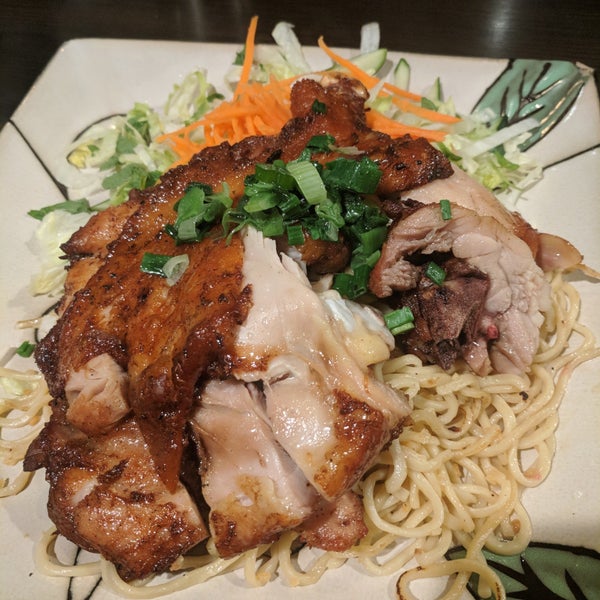 รูปภาพถ่ายที่ Ben Tre Vietnamese Homestyle Cuisine โดย George Y. เมื่อ 2/20/2018
