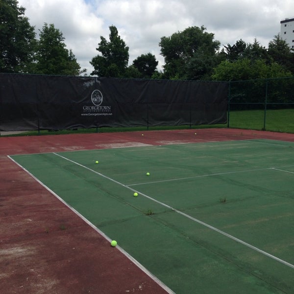 Tennis Court Лорд
