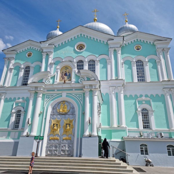 Церковь Богородицы Пирогощи в Киеве